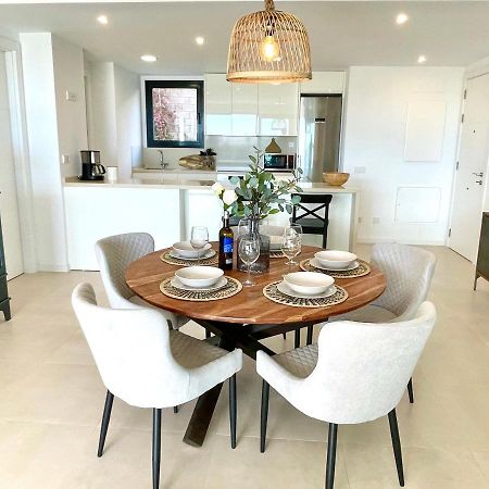 Luxury 3 Bedroom Apartment 300M From The Beach Fuengirola Eksteriør bilde