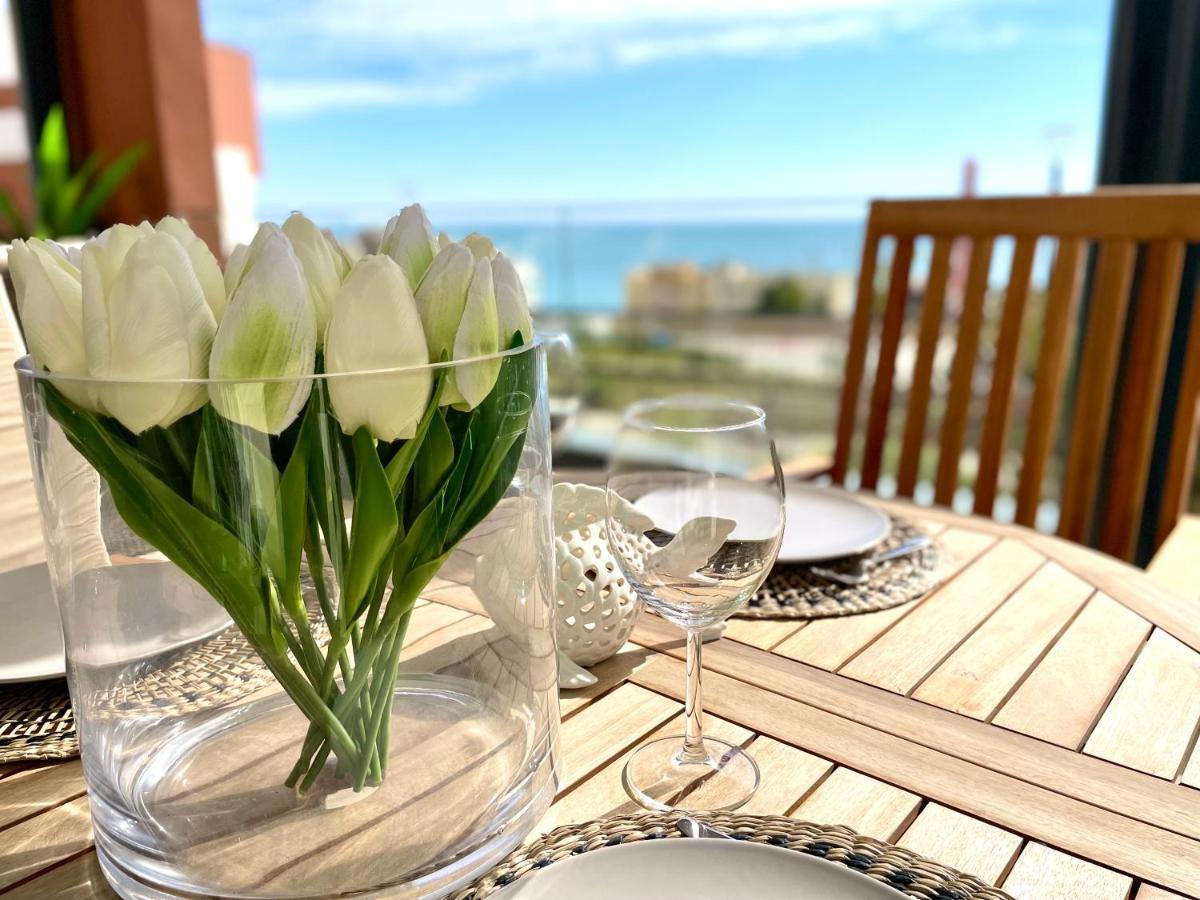 Luxury 3 Bedroom Apartment 300M From The Beach Fuengirola Eksteriør bilde