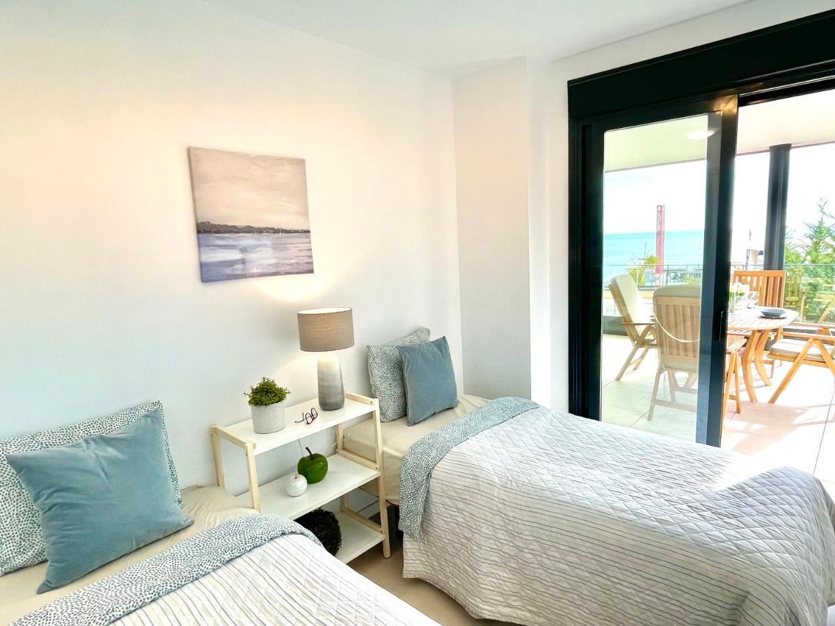 Luxury 3 Bedroom Apartment 300M From The Beach Fuengirola Eksteriør bilde
