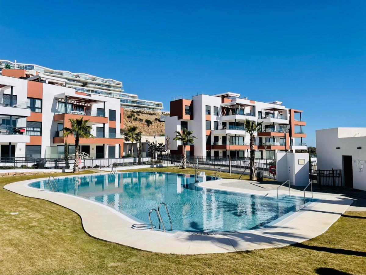 Luxury 3 Bedroom Apartment 300M From The Beach Fuengirola Eksteriør bilde